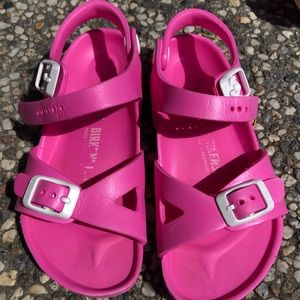 Birkenstock girls sandals 10